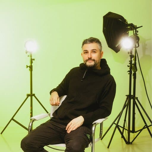 Nu Zau