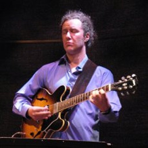 Adam Ro