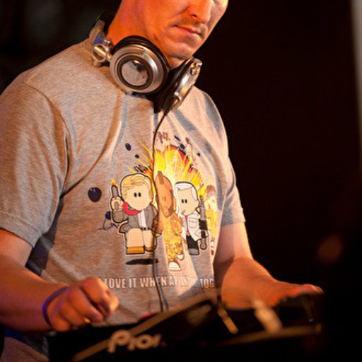 DJ Dione